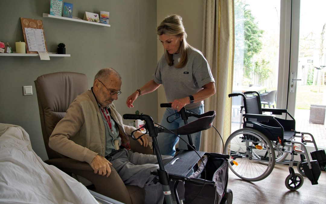 Guus zet hospice in zonnetje